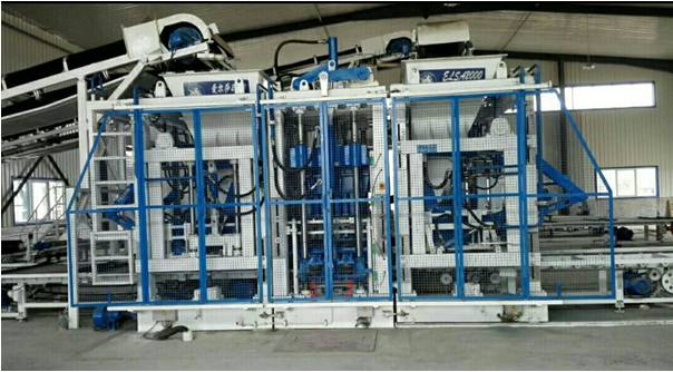 全自動(dòng)砌塊成型機(jī)技術(shù)特點(diǎn) 全自動(dòng)砌塊成型機(jī)技術(shù)特點(diǎn)