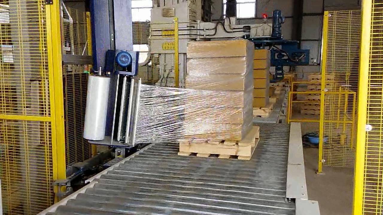 銀馬全自動(dòng)在線(xiàn)打包機(jī)