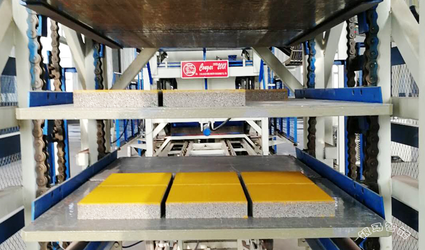 透水磚設(shè)備：逢雨內(nèi)澇，西安“海綿城市”遭質(zhì)疑