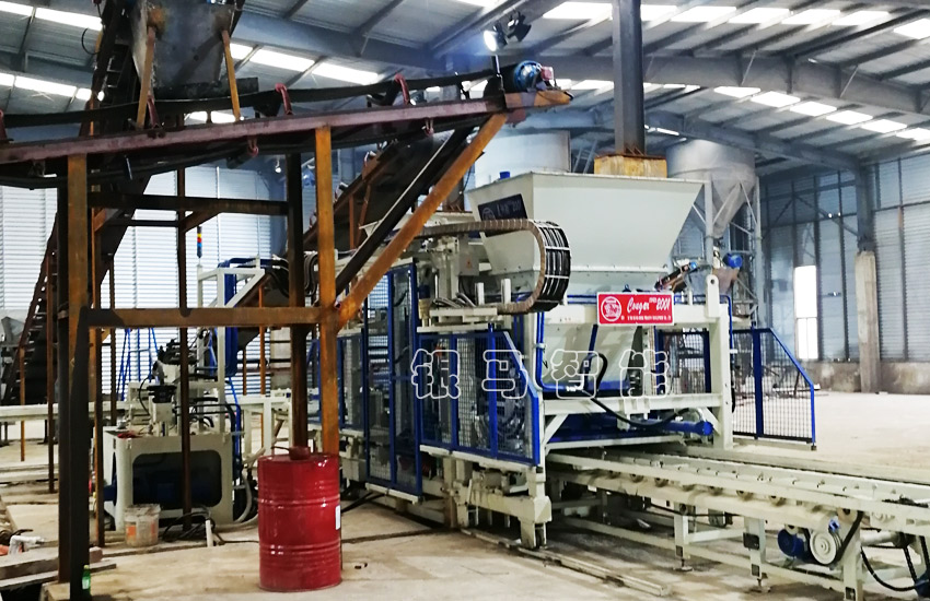 水泥磚全自動(dòng)磚機(jī)：齒輪故障原因有哪些？