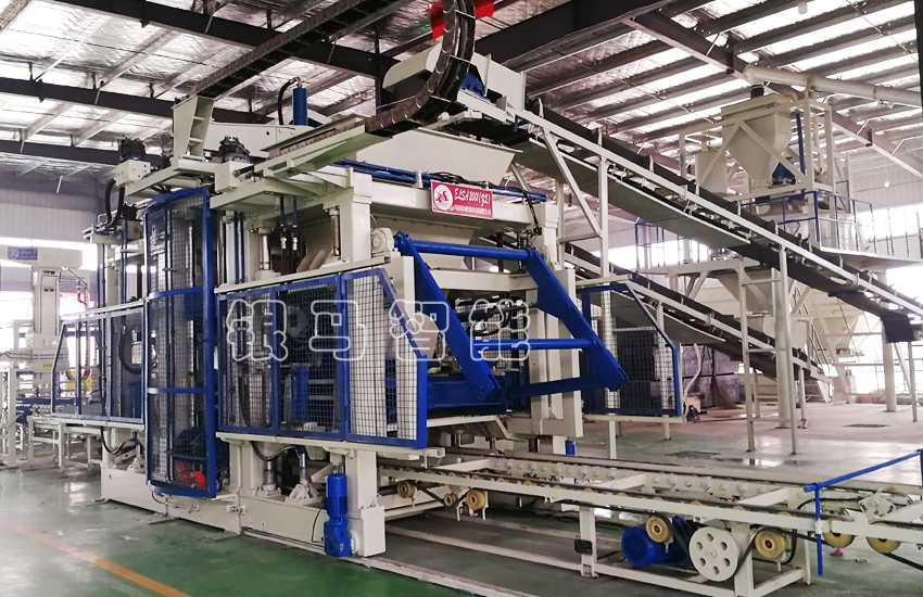 水泥磚自動生產(chǎn)線在綠色高品質經(jīng)濟發(fā)展中的優(yōu)勢有哪些!