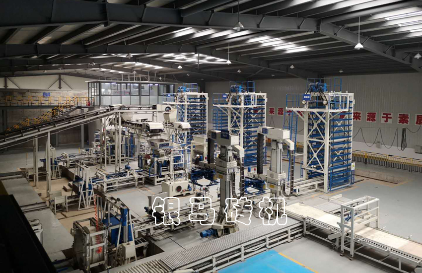 連鎖砌塊磚機(jī)：攻克技術(shù)難關(guān)，拓展廣闊前景！